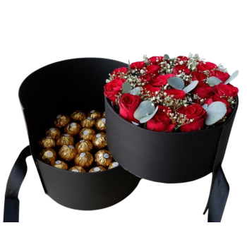 Διώροφο κουτί 22εκ με τριαντάφυλλα και σοκολατάκια